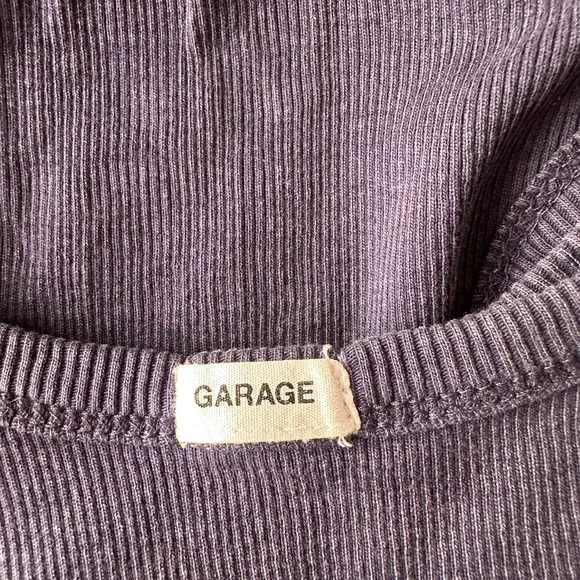 Garage Navy Cropped Tank Top - Picture 4 of 5